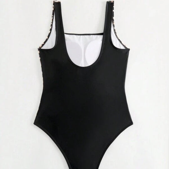 Damen Einteiler Badeanzug mit raffiniertem Leo-Design und figurformendem Schnitt EB