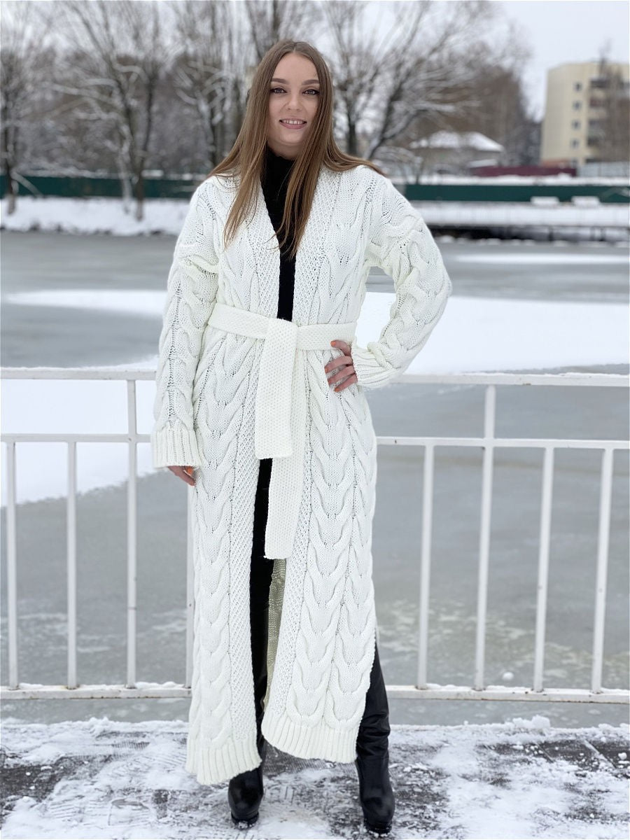 Damen Grobstrick-Mantel mit markantem Zopfdesign und offenem Schnitt EB