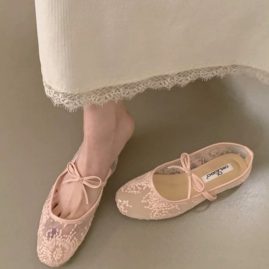 Damen Ballerinas mit elegantem Spitzenmuster EB