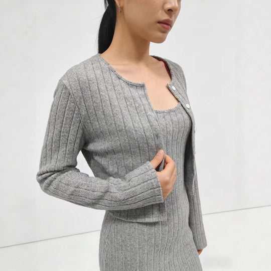 Damen Geripptes Strick-Kleid mit passendem Kurzcardigan EB