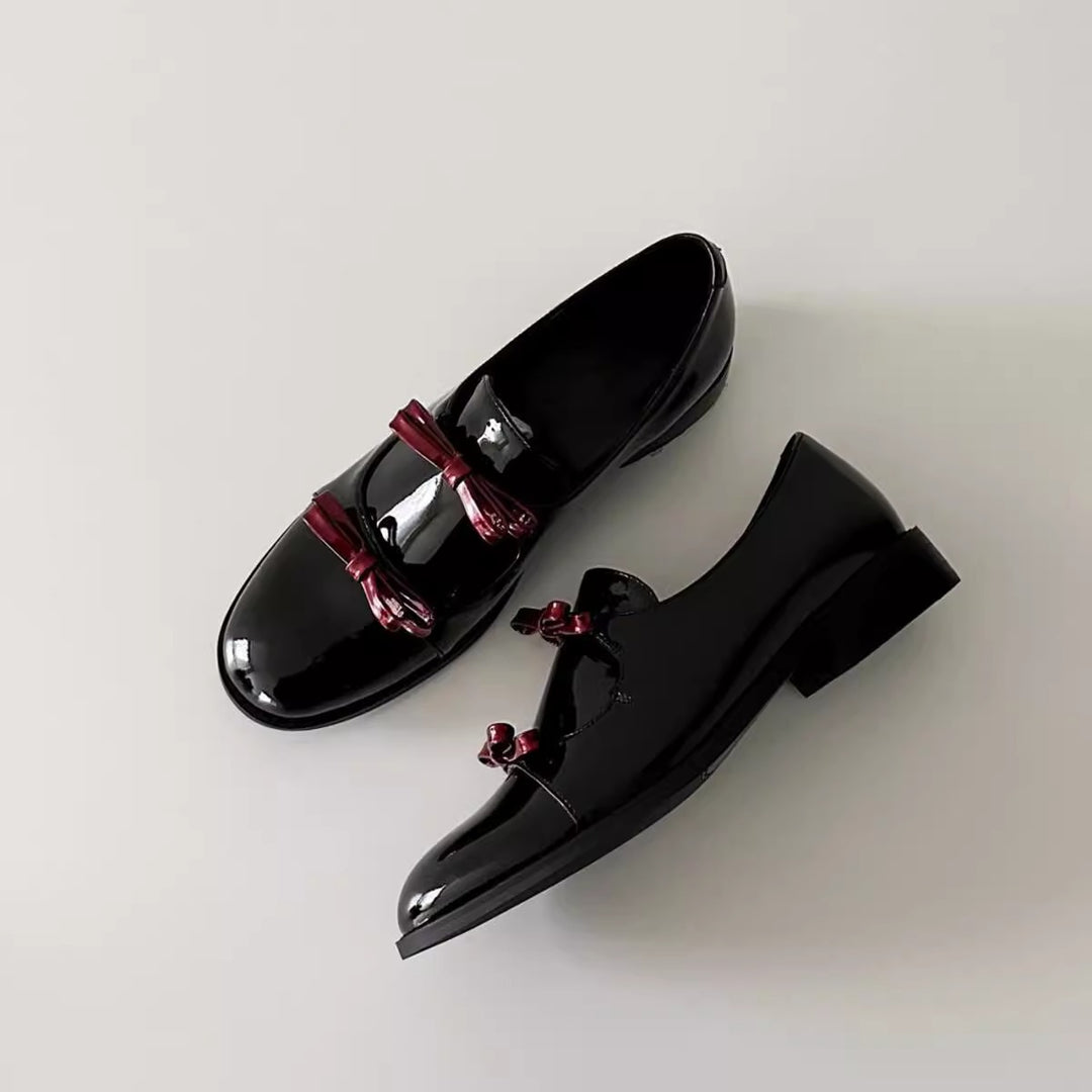 Damen elegante Schnürschuhe mit dekorativen Schnallen von EB