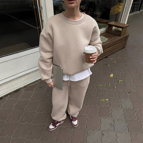 Damen lässiges Sweatshirt und weite Jogginghose Set EB