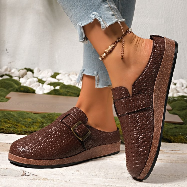 Damen Komfortable Clogs mit trendiger Schnallenapplikation EB