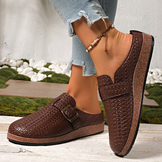 Damen Komfortable Clogs mit trendiger Schnallenapplikation EB