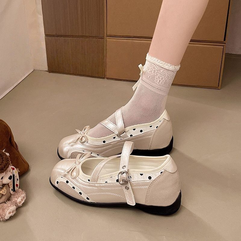 Damen Komfortable Ballerinas mit dekorativem Riemchen EB