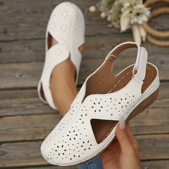 Damen Bequeme und elegante Sandalen mit luftigen Ausschnitten EB