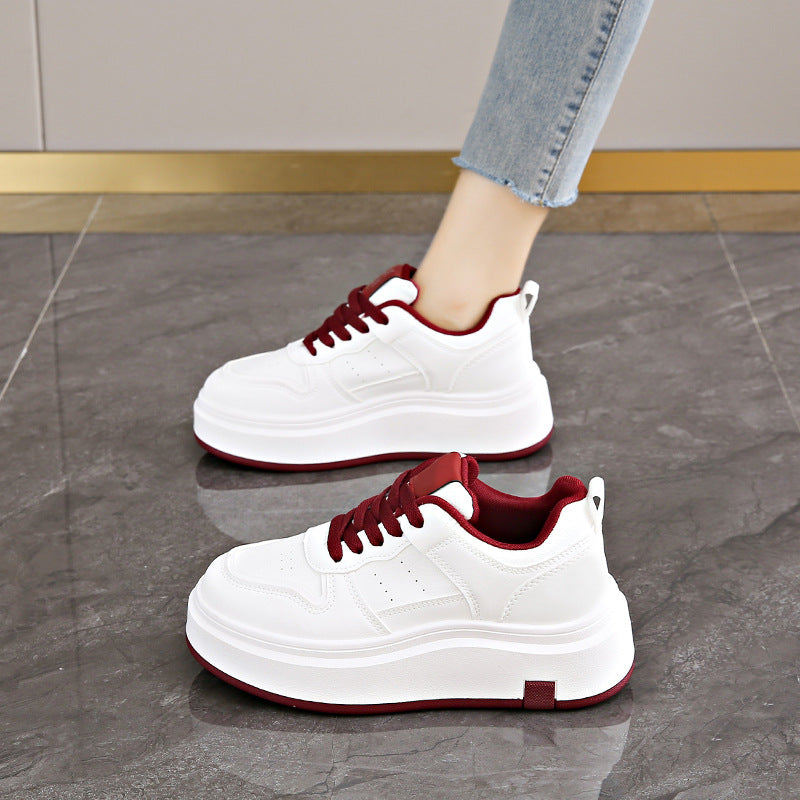 Damen Sneaker mit trendiger Plateau-Sohle und sportlichem Design EB