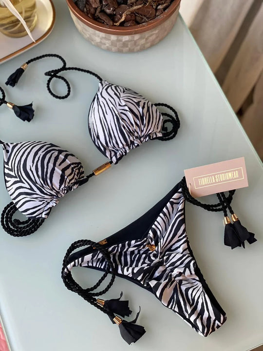 Damen Triangel-Bikini mit modischem Leopardenmuster und dekorativen Quasten EB