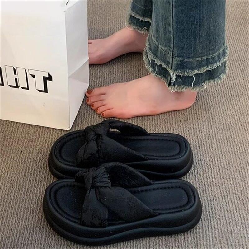 Damen flache Sandalen mit modischem Knötchendesign EB