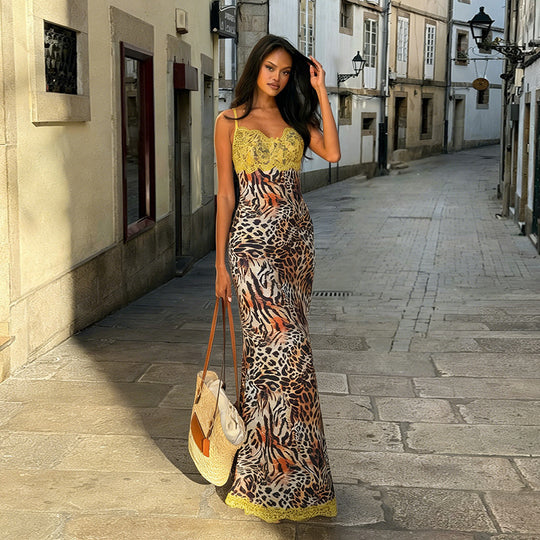 Damen Elegantes Maxikleid mit Spitzenoberteil und animalischem Print EB