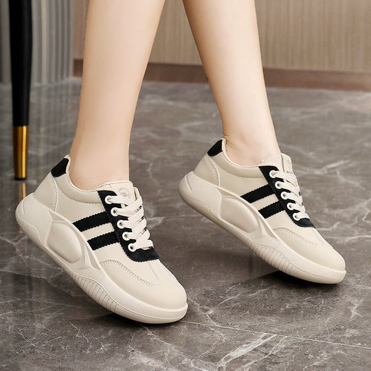 Damen sportliche Sneakers mit gepolsterter Laufsohle und atmungsaktivem Obermaterial EB