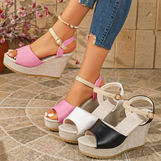 Damen Wedge-Sandalen mit elegantem Riemendetail EB