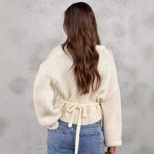 Damen kuscheliger Strickpullover mit modernem Wickeldesign EB