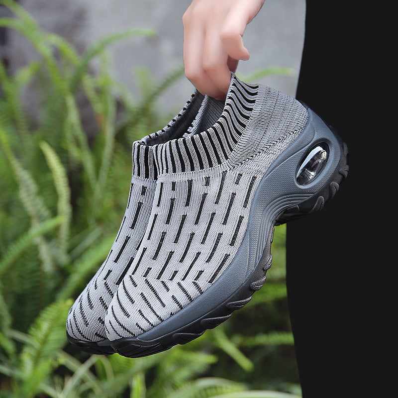 Damen Slip-On Sneakers mit atmungsaktiver Strick-Oberfläche und stoßdämpfendem Fußbett EB