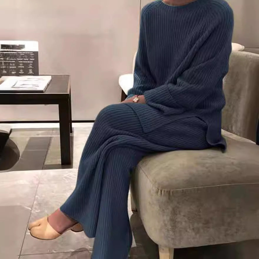 Damen Strickanzug mit lässigem und elegantem Schnitt EB