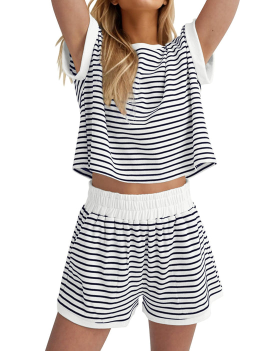Damen Lässiges gestreiftes Set aus lockerer Oberteil und Shorts EB