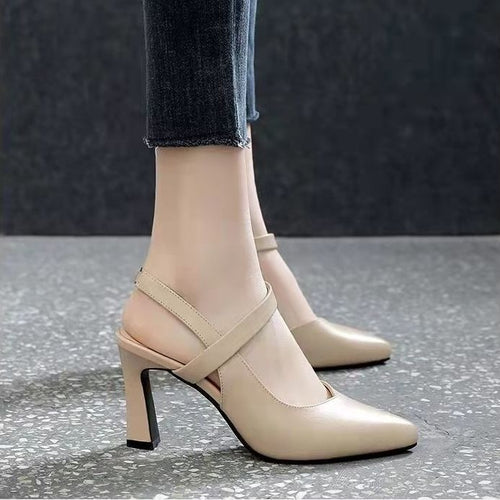 Damen Slingback-Pumps mit eleganter Spitze und modernem Blockabsatz EB