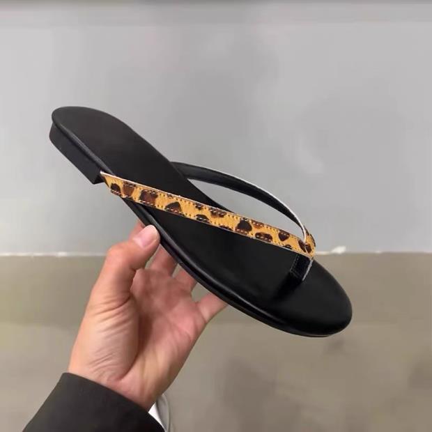 Damen Zehentrenner-Sandalen mit komfortablem Fußbett und elegantem Design EB