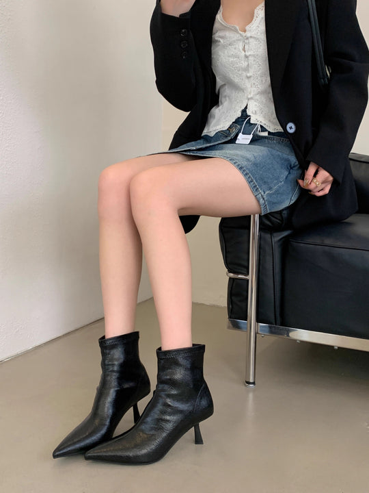Damen Elegante Stiefeletten mit spitzem Absatz und luxuriösem Leder EB