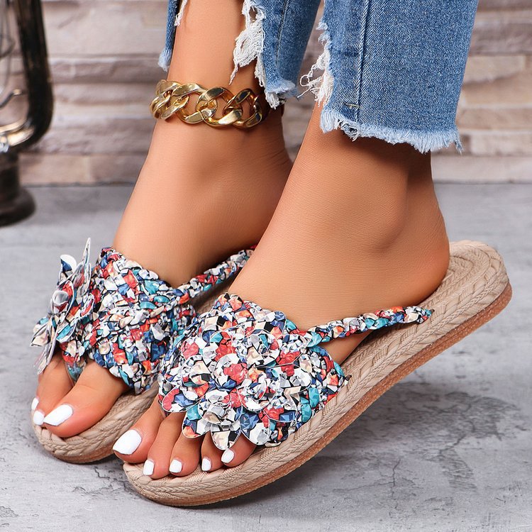 Damen Geflochtene Zehentrenner‑Sandalen mit XXL‑Blütenapplikation und gepolstertem Komfortfußbett EB
