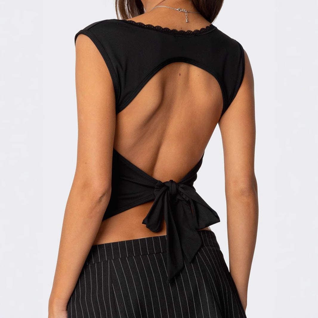 Damen Top mit Spitzenakzenten EB
