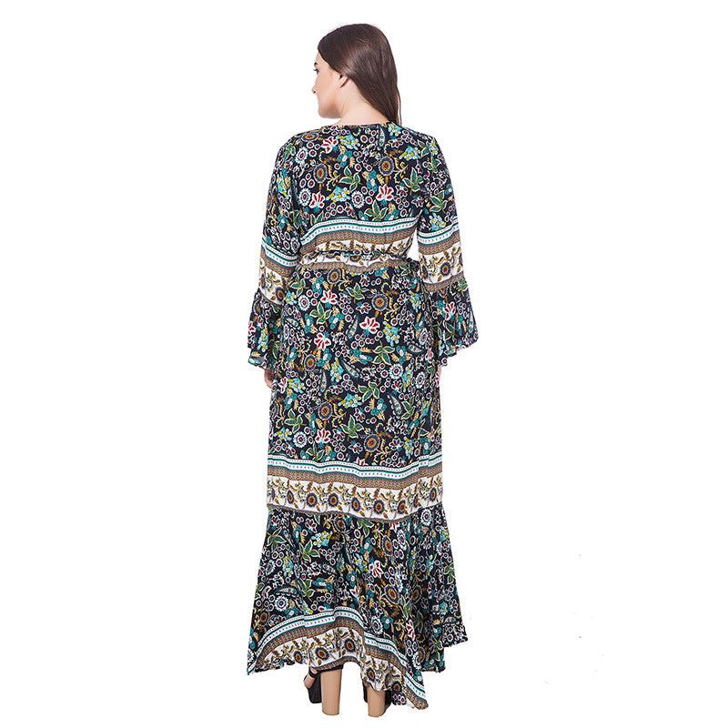 Damen Maxikleid mit kunstvollem floralen Design und leichten Rüschendetails EB