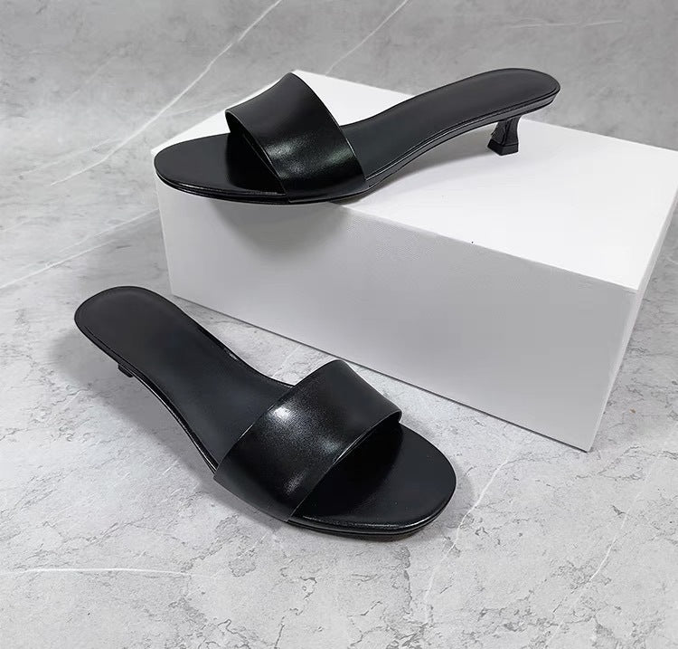 Damen Bequeme Slides mit breitem Riemendesign EB