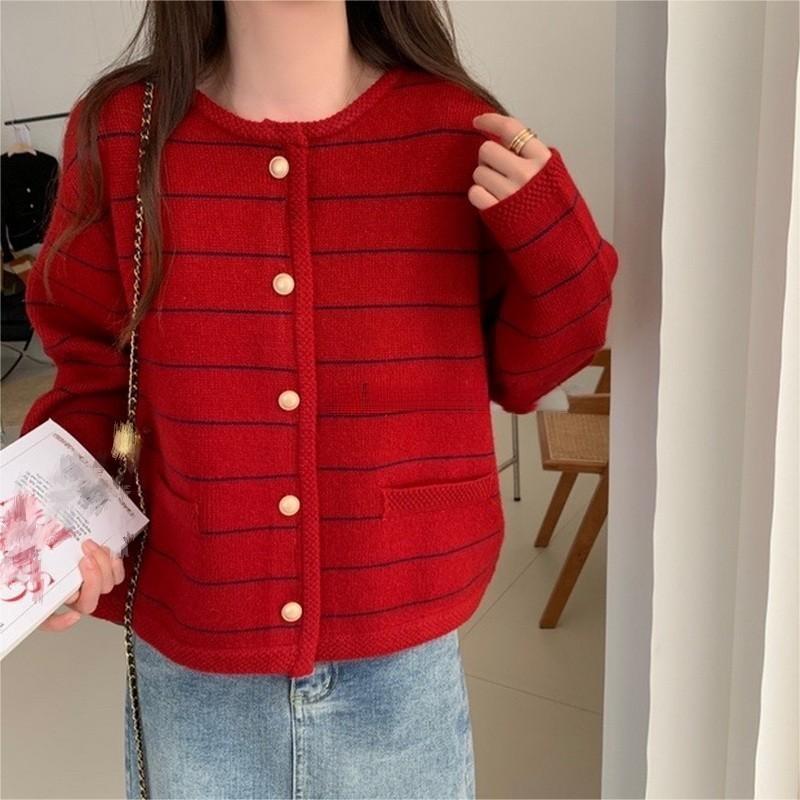 Damen gemütlicher Cardigan mit feinen Streifen und praktischen Taschen EB