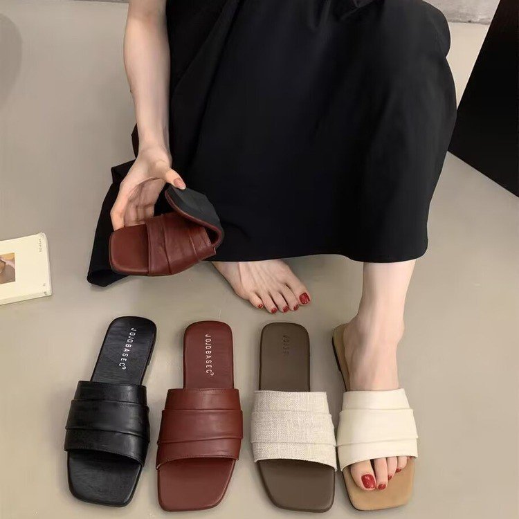 Damen modische Pantoletten mit breitem Textilriemen und rutschfester Sohle EB