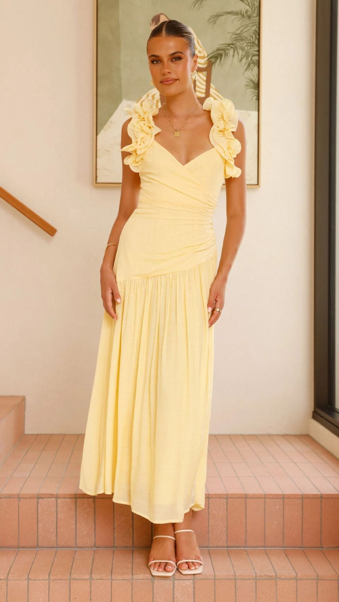 Damen Maxikleid mit eleganten Rüschen und figurbetontem Schnitt EB