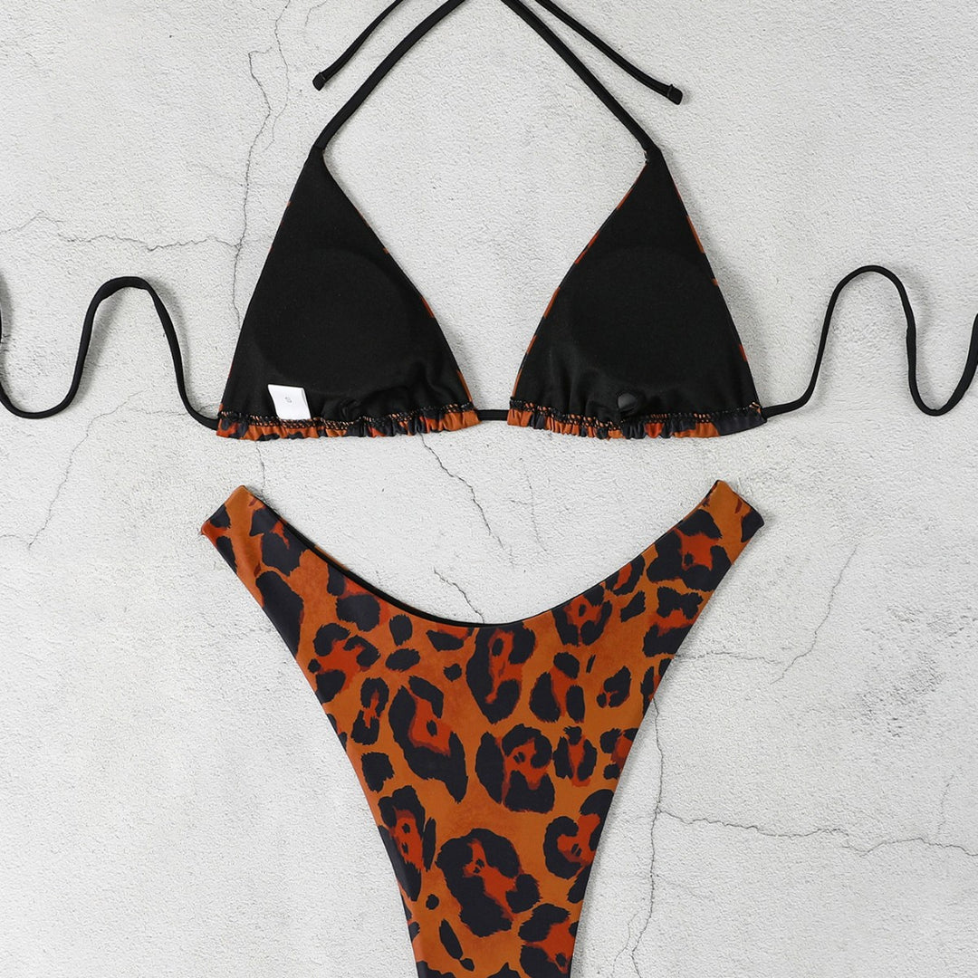 Damen Triangel-Bikini mit hochgeschnittenem Unterteil und animalischem Muster EB