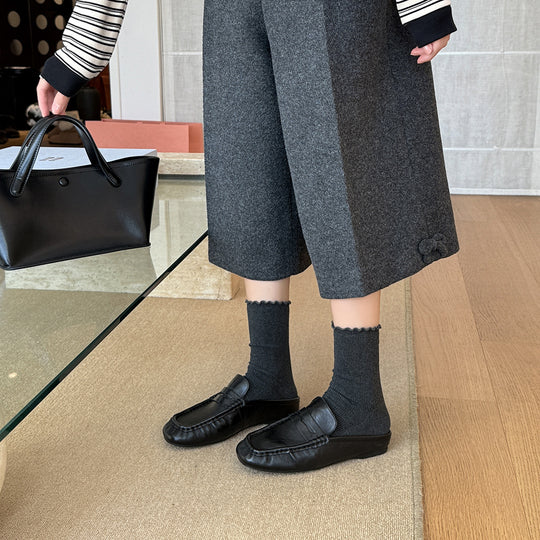 Damen Mokassins aus hochwertigem Leder mit elegantem Riemendesign EB