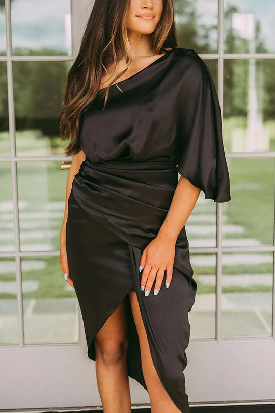 Damen Wickelkleid mit schulterfreiem Design und elegantem Drapierungseffekt EB