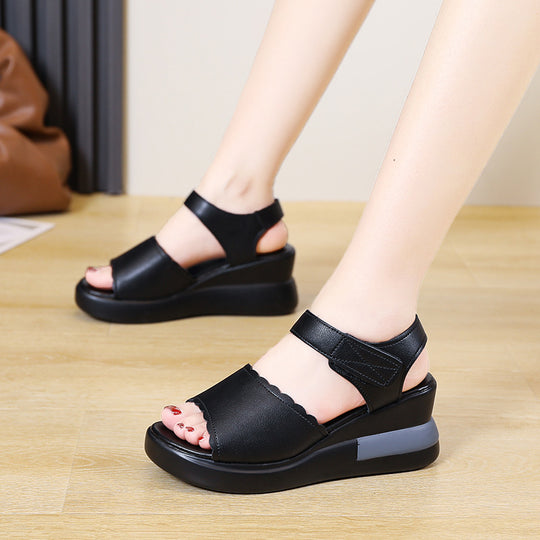 Damen Wedge-Sandalen mit komfortablem Fußbett und elegantem Riemendesign EB