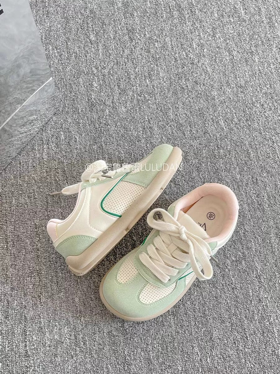 Damen Atmungsaktive Freizeitsneaker mit rutschfester Sohle und modischem Design EB