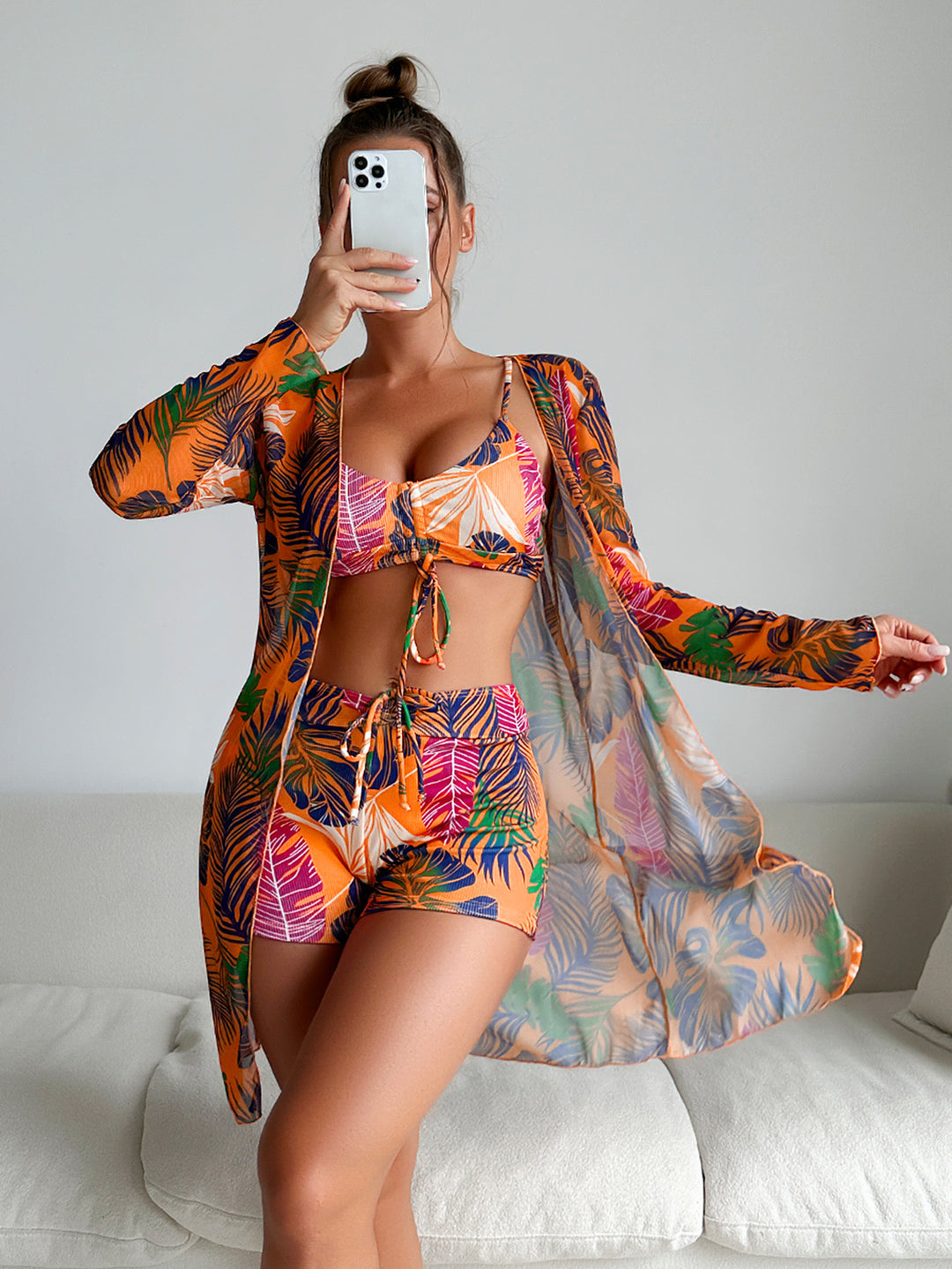 Damen Bikiniset mit luftiger Wickeljacke und floralem Muster EB