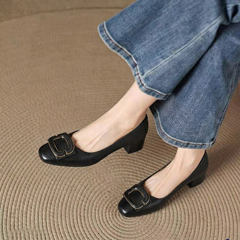 Damen elegante Ballerinas mit auffälligem Schnallen-Detail EB