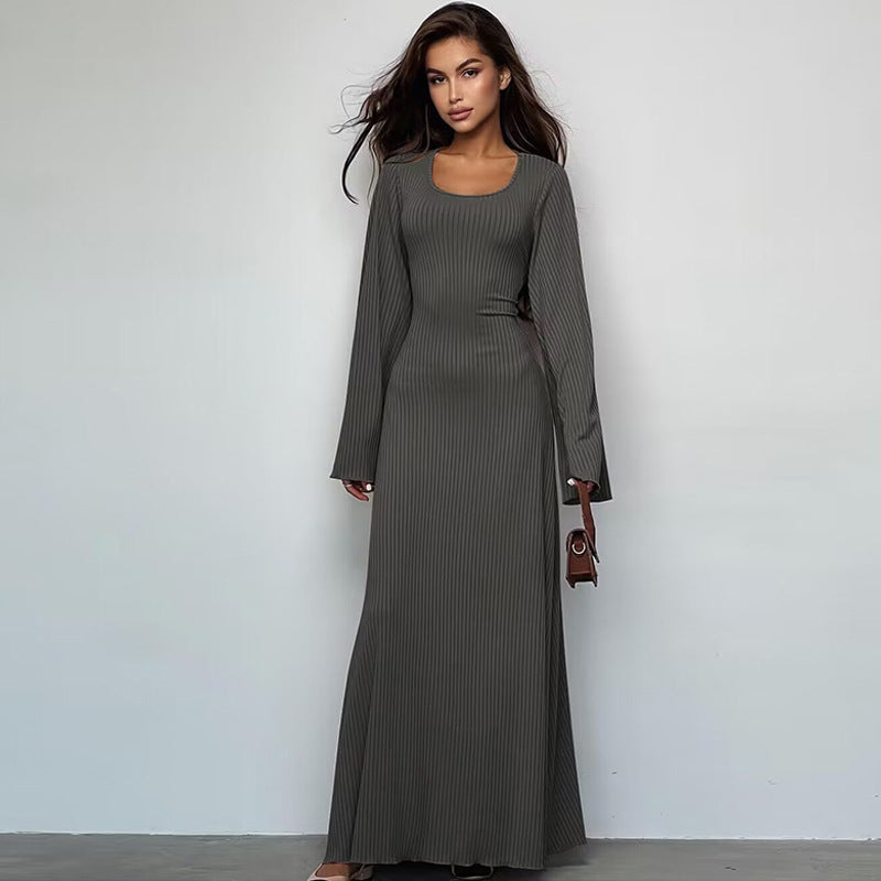Damen Maxikleid mit innovativem Rippdesign und angeschnittenen Ärmeln EB