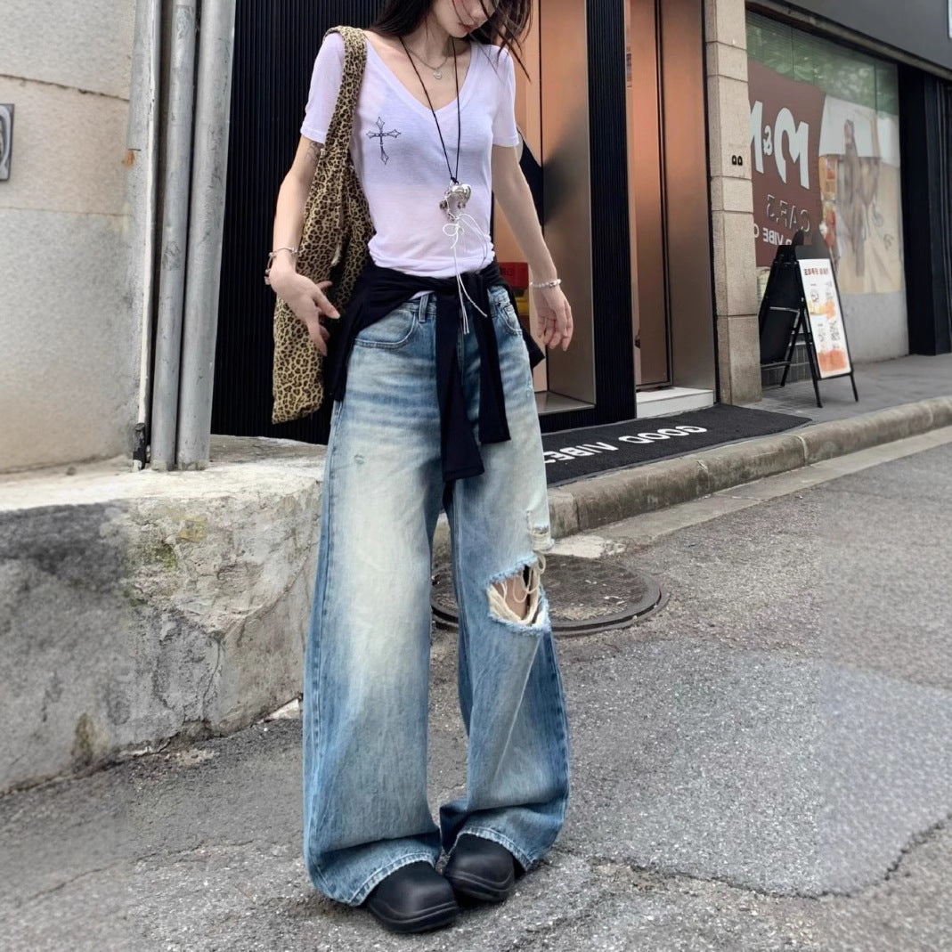 Damen Weit geschnittene Destroyed Jeans mit lässigem Schnitt und modischen Riss-Details EB