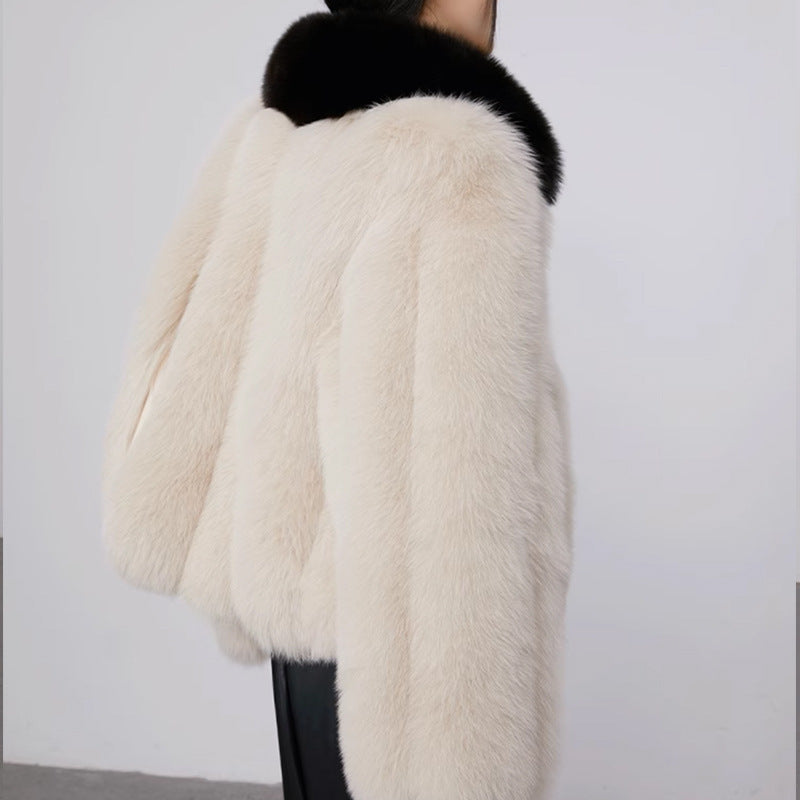 Damen Luxuriöse und voluminöse Kunstfelljacke mit Kragen EB