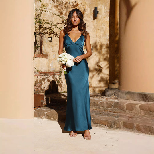 Damen Satin Maxikleid mit eleganter V-Form und fließendem Schnitt EB