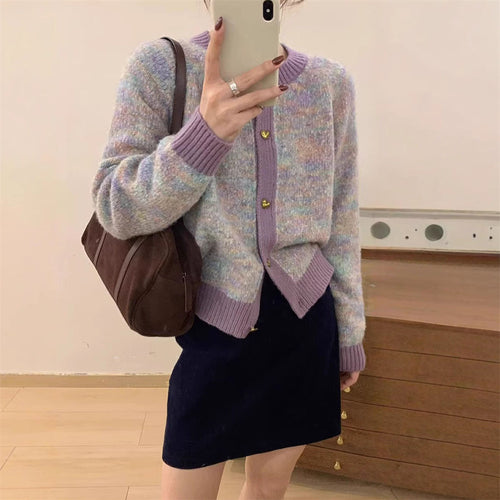 Damen kuschelige Strickjacke mit Herzknöpfen und kontrastierenden Rippdetails EB