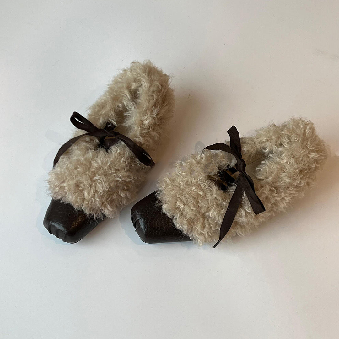 Damen Mokassins mit flauschigem Kunstfell und elegantem Riemen EB