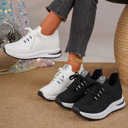 Damen Sportliche Sneakers mit atmungsaktivem Mesh-Obermaterial und flexibler Sohle EB