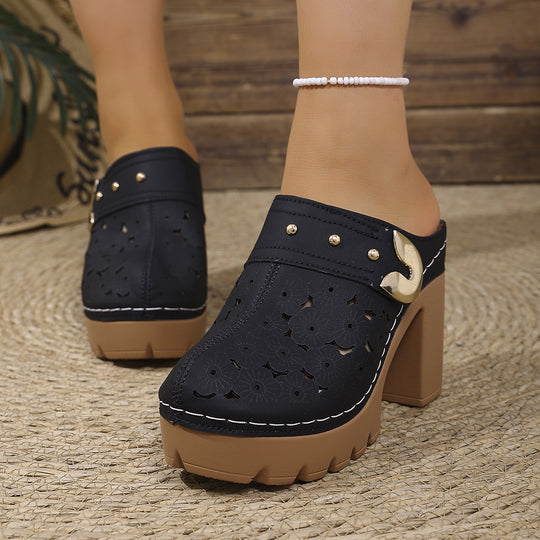 Damen Komfortable Clogs mit floraler Lochmusterung EB