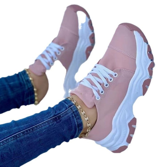 Damen Sportliche Sneaker mit robustem Profil und atmungsaktivem Obermaterial EB