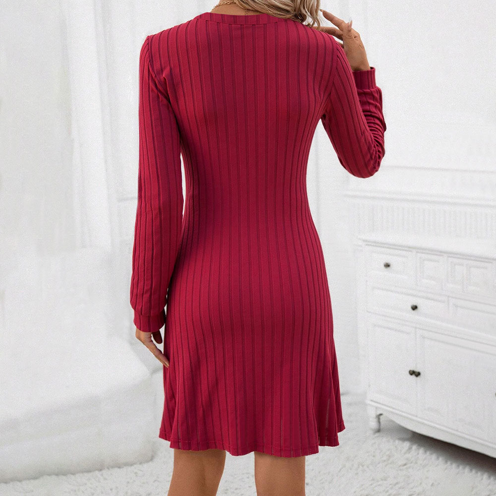 Damen geripptes Strickmidikleid mit V-Ausschnitt figurbetonter Taillenform und Ballonärmeln Eichborn Berlin