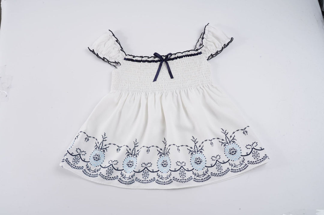 Damen Baumwollbluse mit floralem Stickdesign und schickem Rüschensaum EB