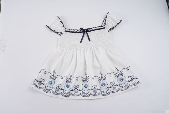 Damen Baumwollbluse mit floralem Stickdesign und schickem Rüschensaum EB