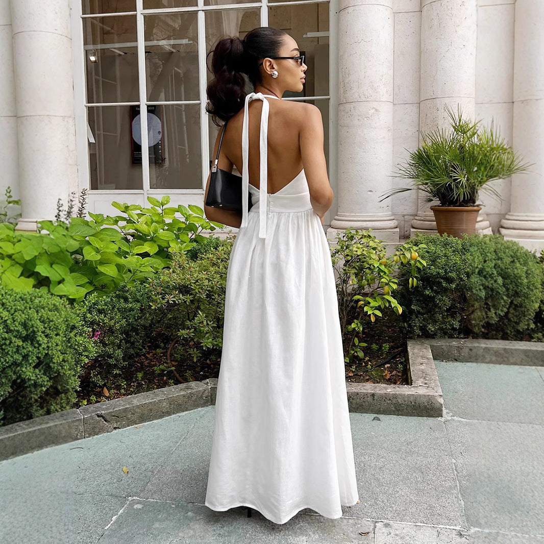 Damen Maxikleid mit tieferem V-Ausschnitt und fließendem Rock EB